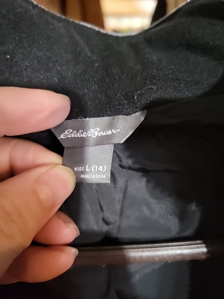 black Eddie Bauer large kids 14 jacket