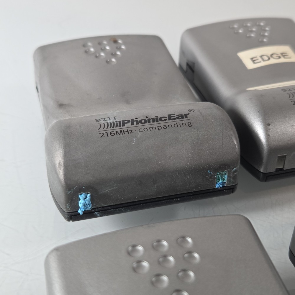 8 Bodyworn Transmitter 921T Radium 216MHz Phonic Ear UNTESTED - 2 DONT TURN ON