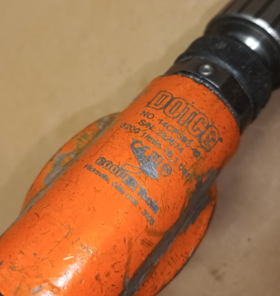 Ex MOD /|\ DOTCO 14CFS93-42 Pneumatic Pistol Drill