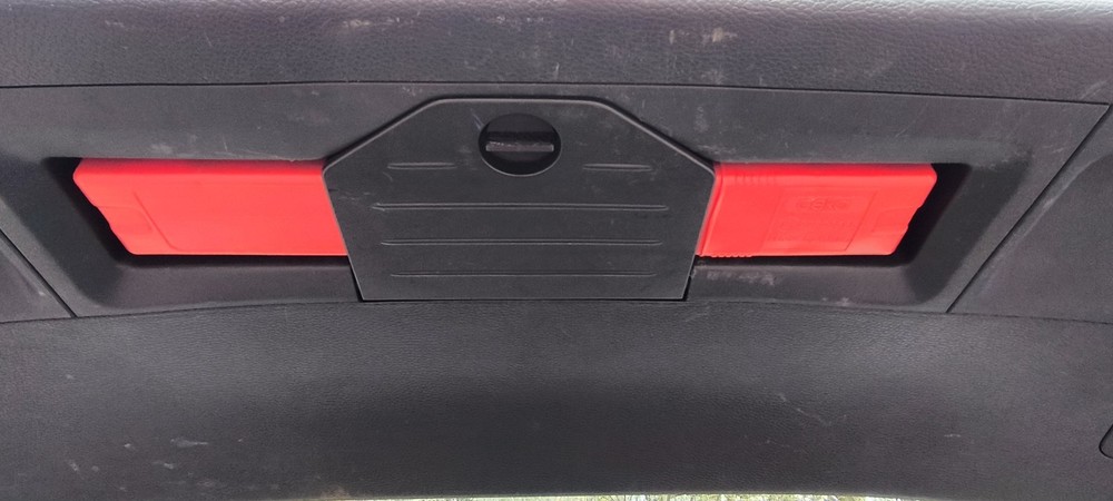 Bracket Turn Knob for Warning Triangle Comp Lock Passat B6 / B7 (3C) Variant