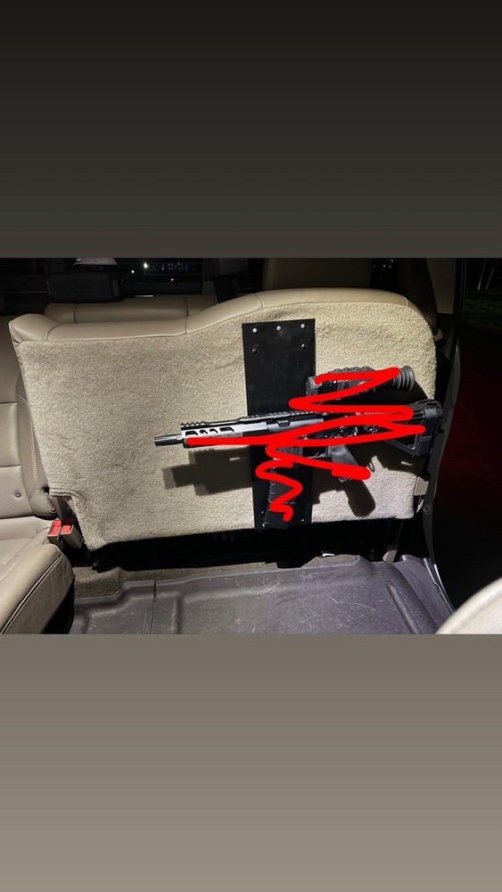AR Mount For 2014-2018 GM Trucks With Full Size Cab.