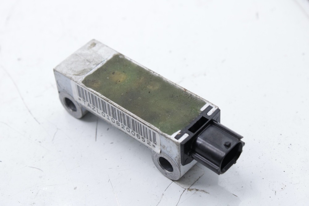 2009-2012 Nissan Pathfinder side crash sensor oem e18