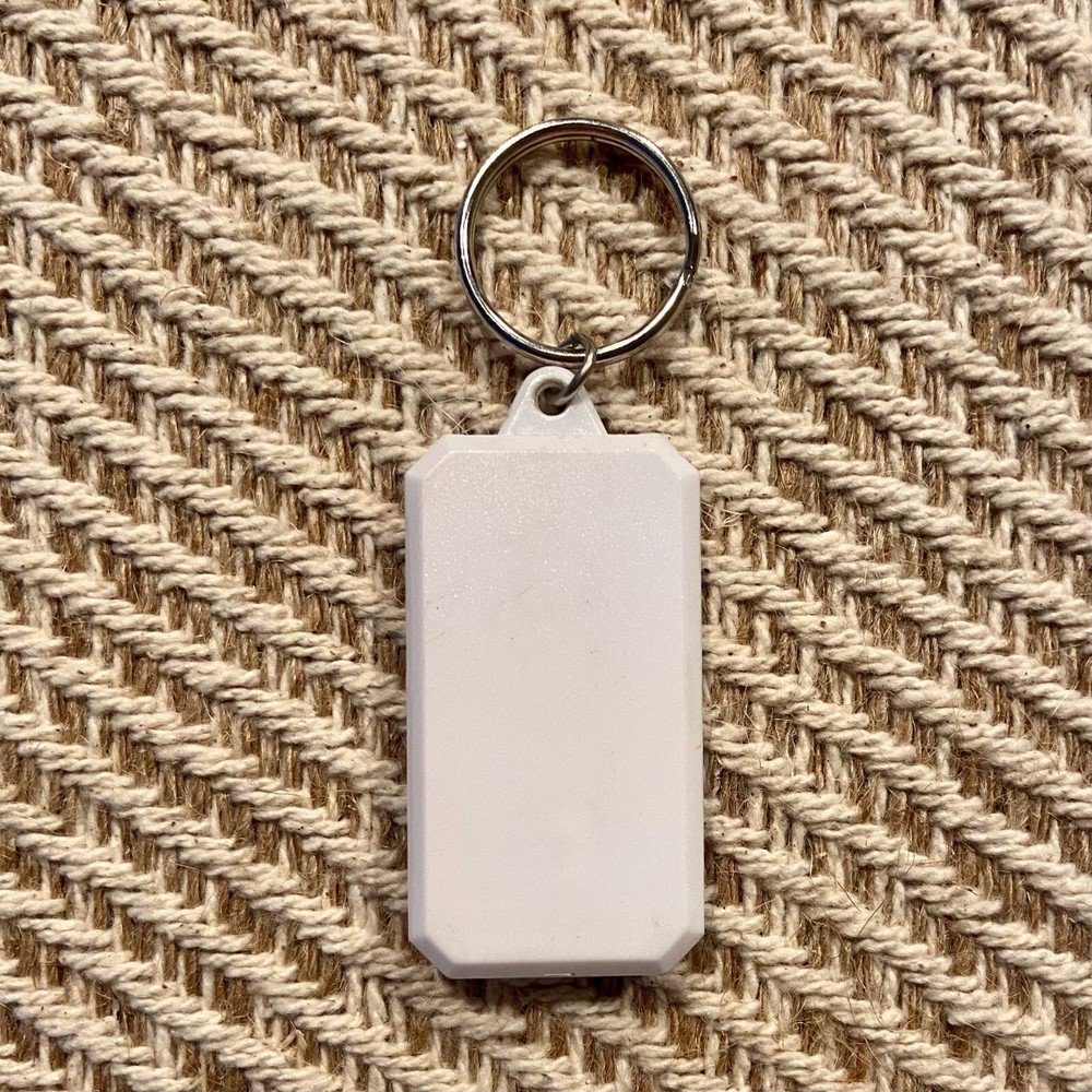 Geocaching.com Logo Compass Keychain Geocache EUC!