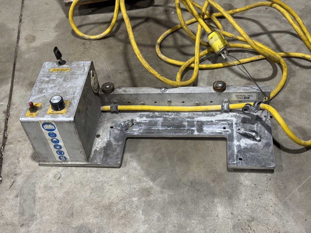 Felker Track master unit w/ suction cups