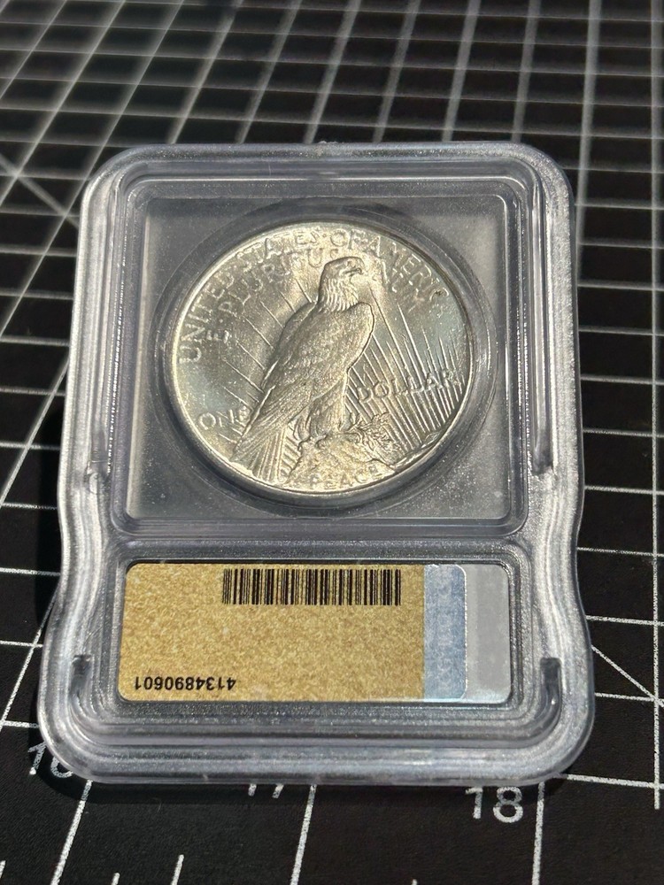 1935 Peace Dollar $1 ICG MS62