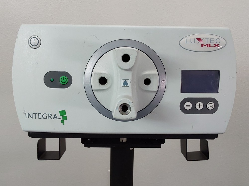 Integra Luxtec MLX Light Source w/ Rolling Stand