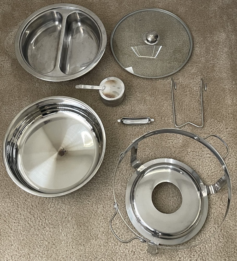 Bed Bath and Beyond 6 Quart Divided Chafing Dish