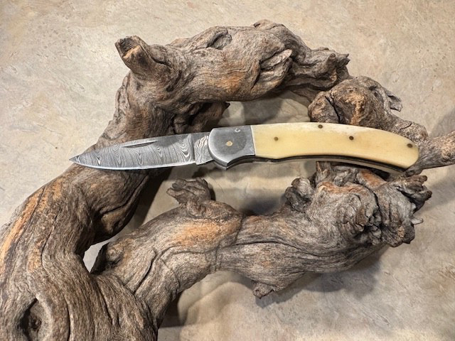 Big Damascus folding blade knife w/ White Bone handle