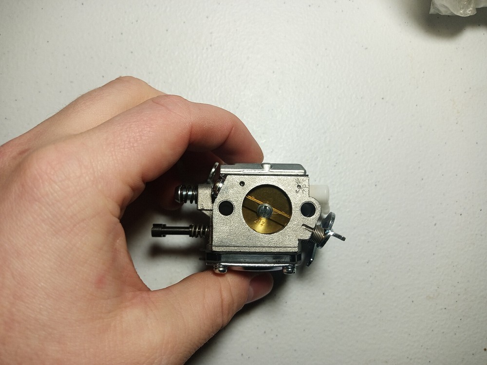 Genuine Walbro HDA-174 carburetor