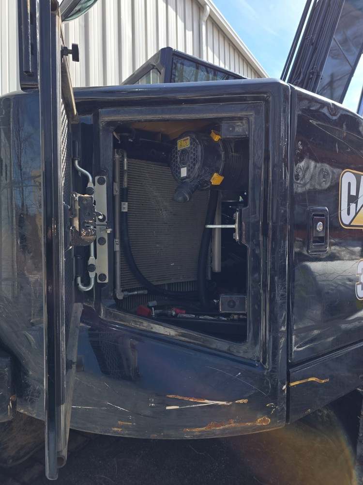 2021 CATERPILLAR 310