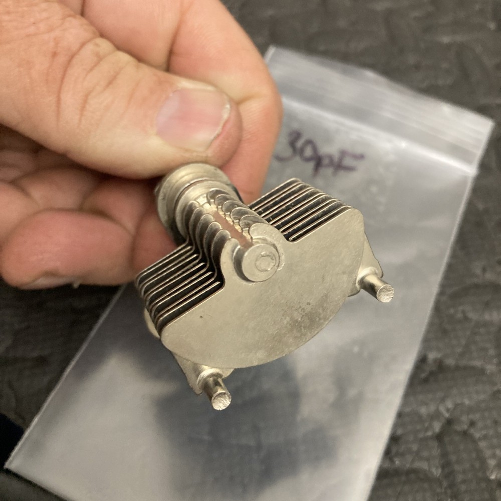 Air Variable Capacitor 30pF