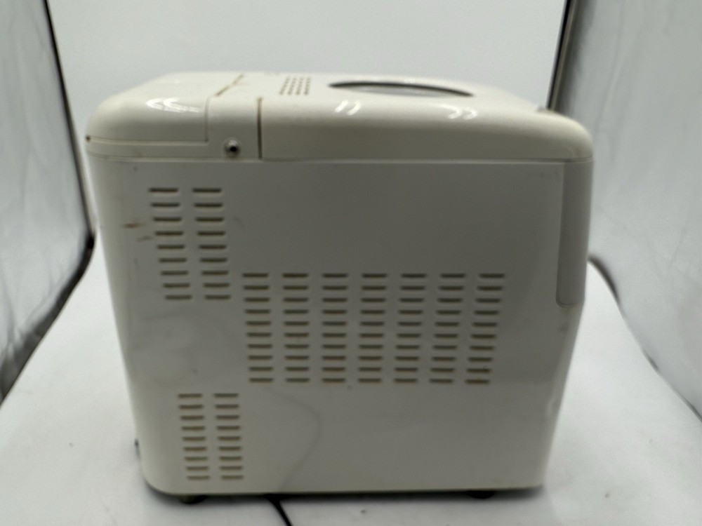 Zojirushi 🍞🍞Automatic Bread Maker Machine BBCC-S15 A