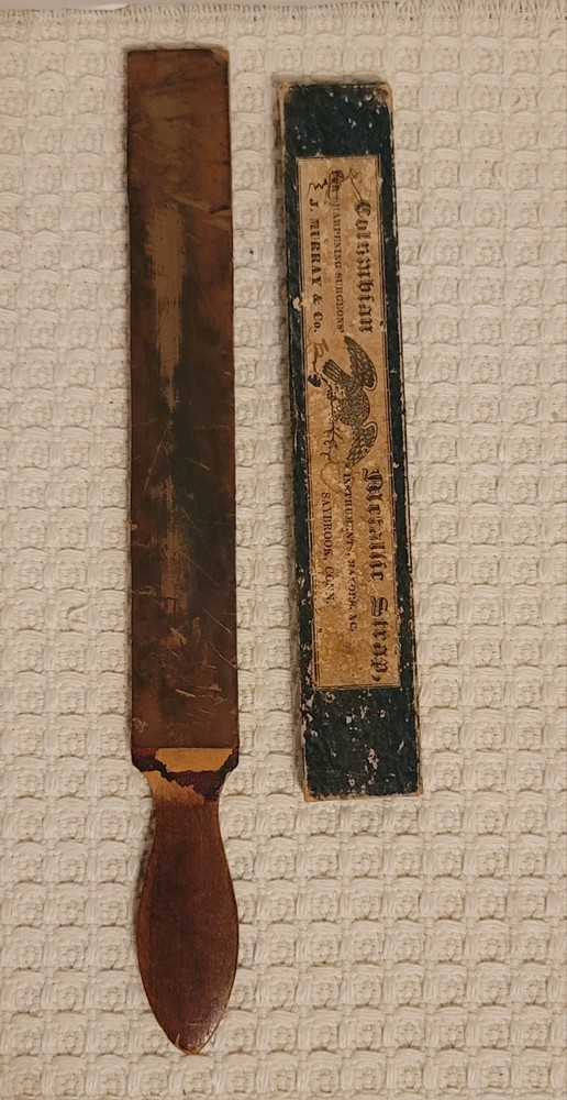 ANTIQUE COLUMBIAN "METALLIC STRAP" RAZOR STROP