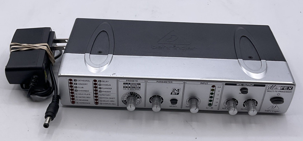 Behringer Mini Fex 800 Multi Effects Processor With Cord