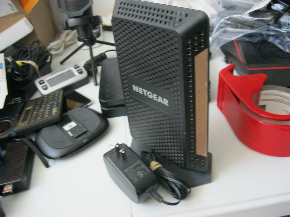NETGEAR CM1100 - DOCSIS 3.1 Cable Modem - FREE SHIPPING