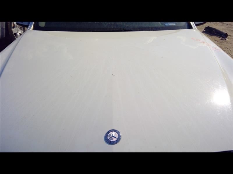 E350 2015 High Mounted Stop Light 1083364