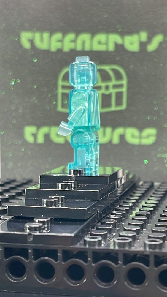 CUSTOM BLANK MOC TRANSPARENT LIGHT BLUE MINIFIG