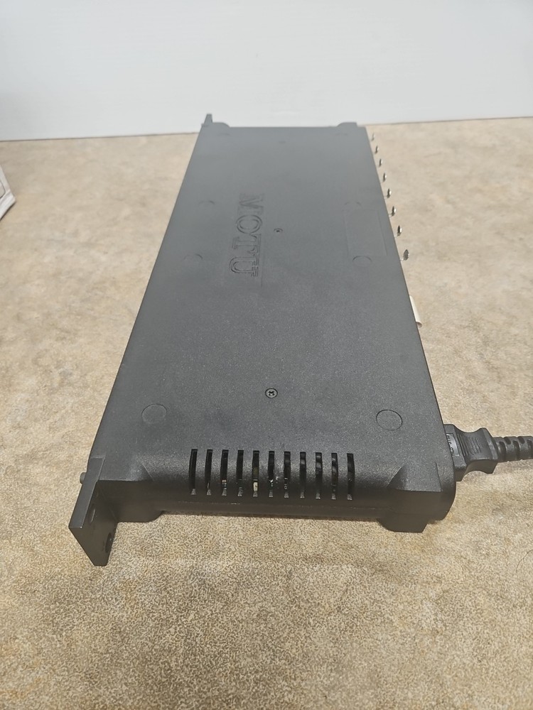 Motu 8Pre (8-Pre) Eight Mic Preamps - MIDI Firewire Audio Interface. Nice!