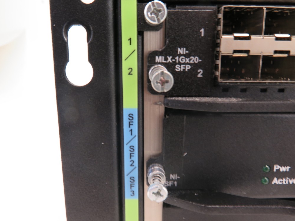 Brocade Foundry NetIron NI-MLX-4-AC Router
