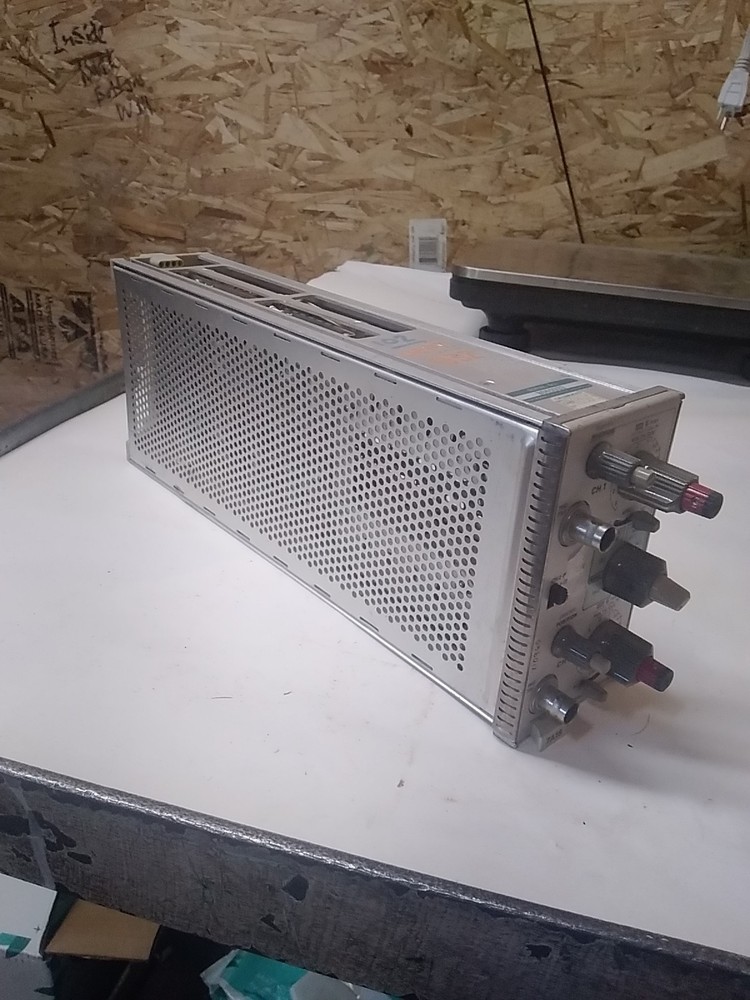 Dual Trace Amplifier Plug In B065022