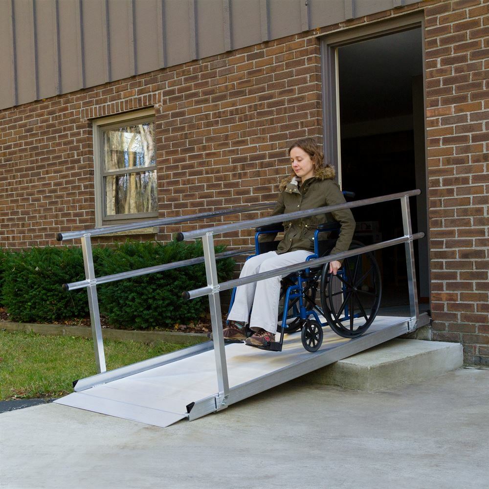 Aluminum Wheelchair Ramp with Handrails - 3' L