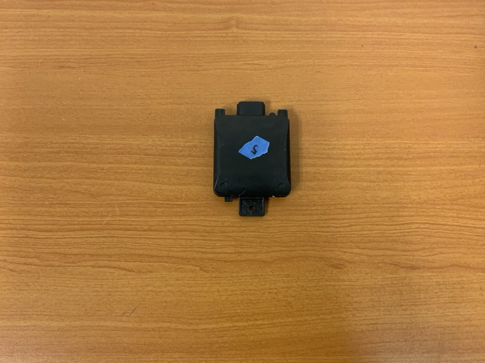 2017-2025 GMC / Chevrolet Object Sensor Alert Module 84820653 OEM