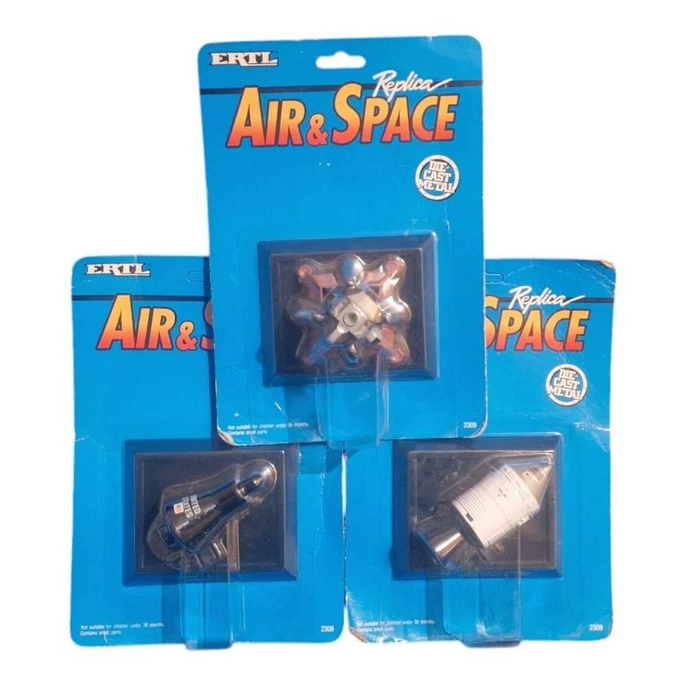 Space : Friendship 7, Eagle Lunar module, Columbia command module diecast set