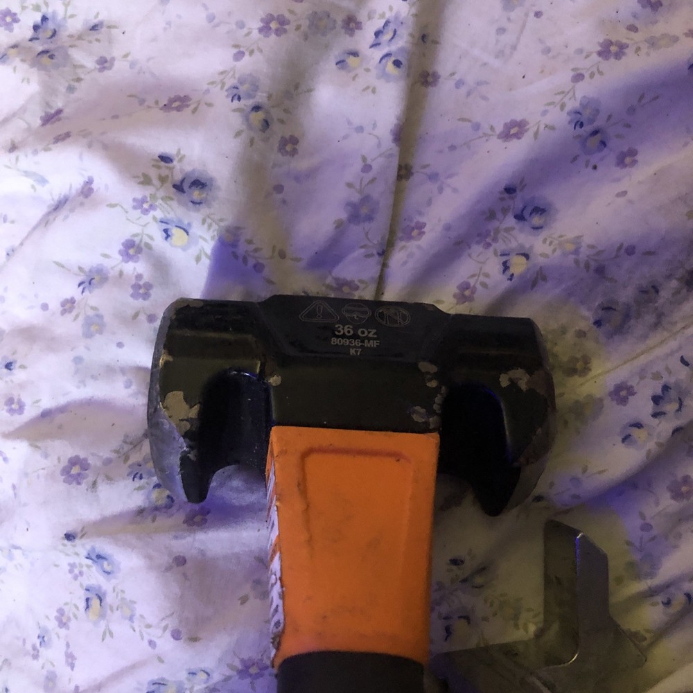 Klein Tools Linesman Milled-face Hammer. 36 Oz