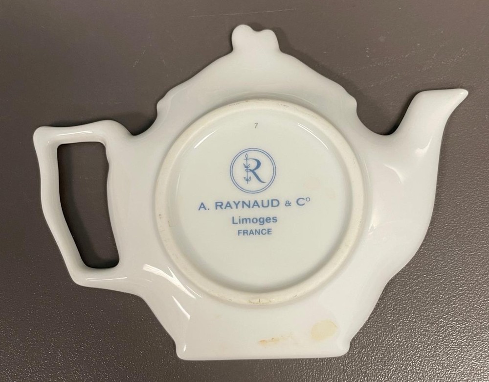 Raynaud Louvier Tea Bag Holder