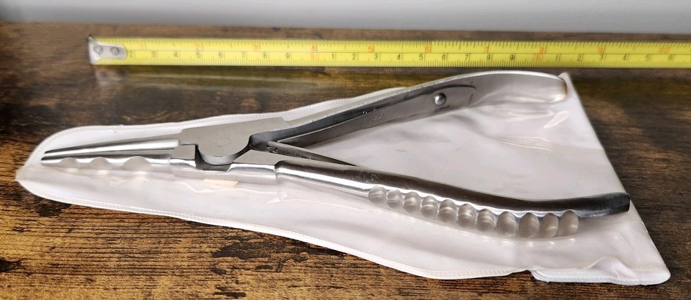 7.5in Opening Pliers