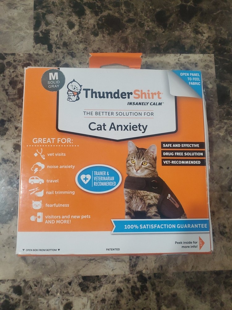 Thunder Shirt Cat Anxiety Jacket, Solid Gray Large (13 lbs+)