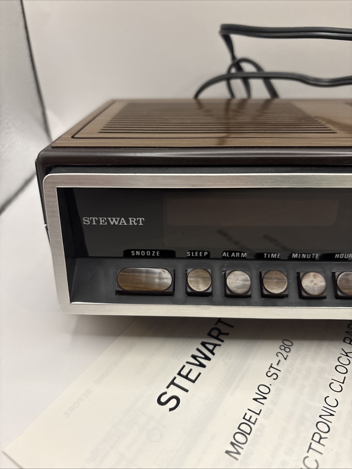 Vintage Stewart AM FM Radio Alarm Clock 1983 Model ST280 New!