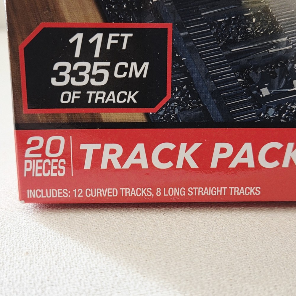 Power Trains 2.0 - 11 Ft Oval Track Pack 20 pieces
