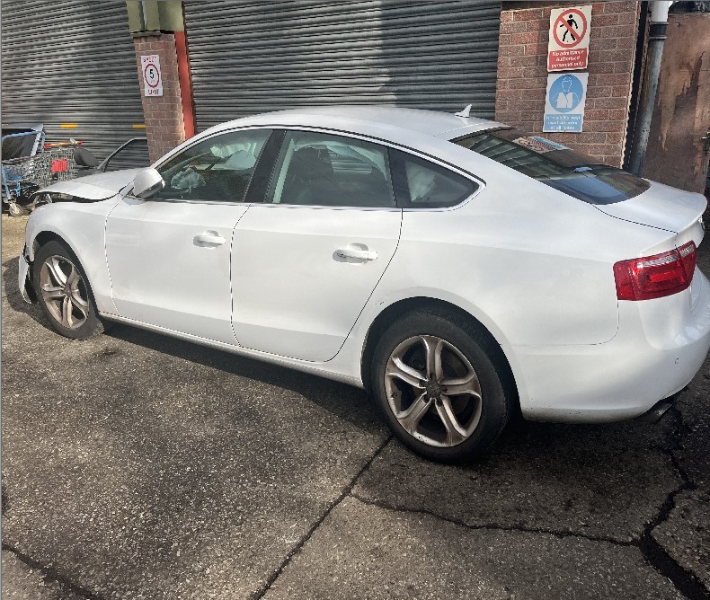AUDI A5 QUATTRO STEERING UJ 2012-2015