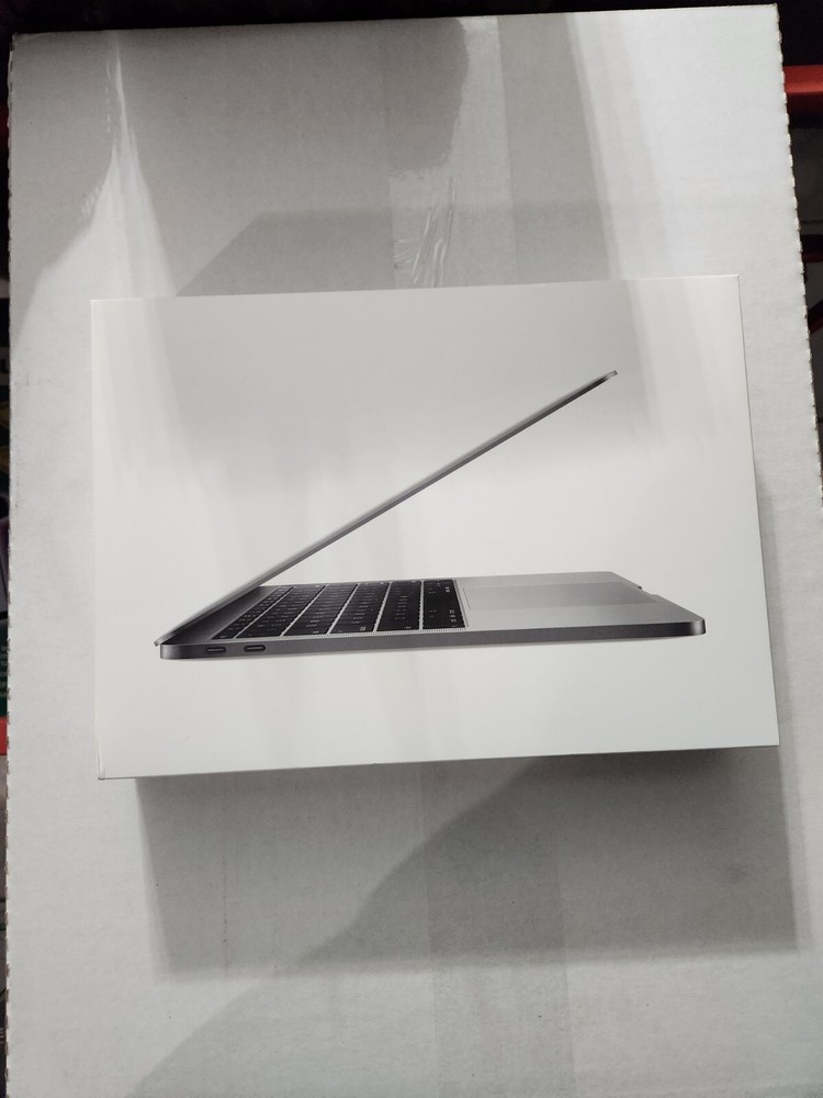 apple macbook pro empty box