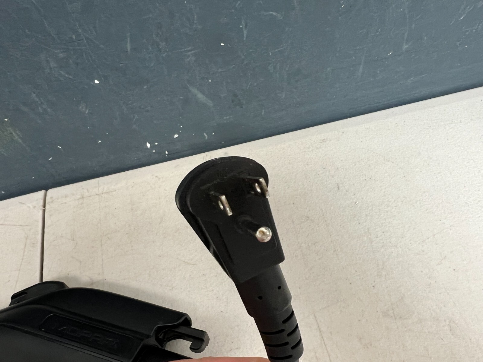 Jeep Wrangler Rubicon Cherokee 4XE E346031 NA-GEN4.1 Charge Cord 120V OEM