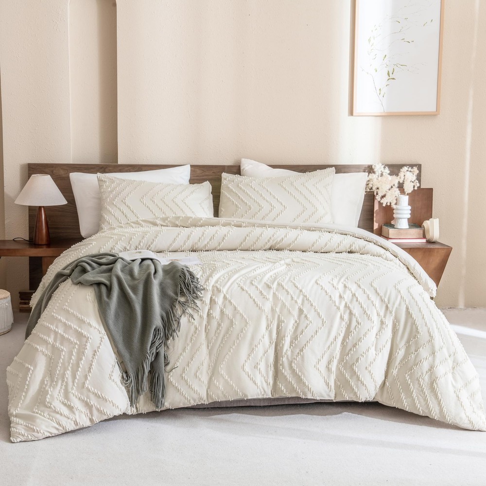 Boho Beige Queen Comforter Set - Soft Warm Tufted Neutral Bedding