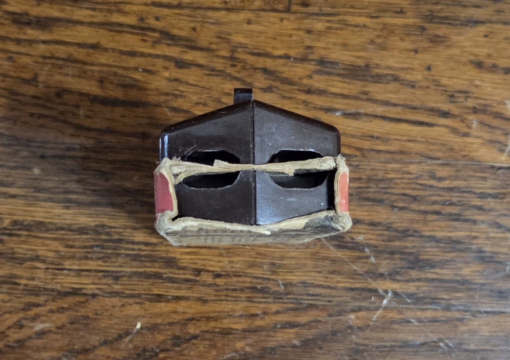 Vintage NOS Monowatt Bakelite Light Switch