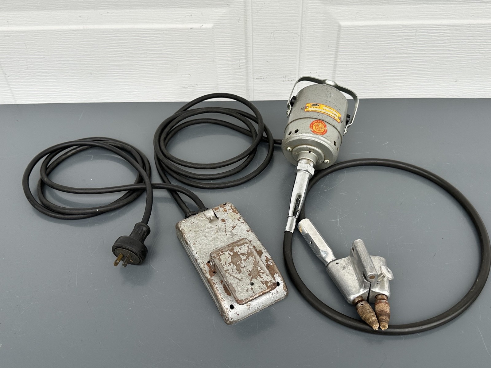 Ideal Model 45-104 Flexible Shaft Wire Stripper with Foot Pedal Switch