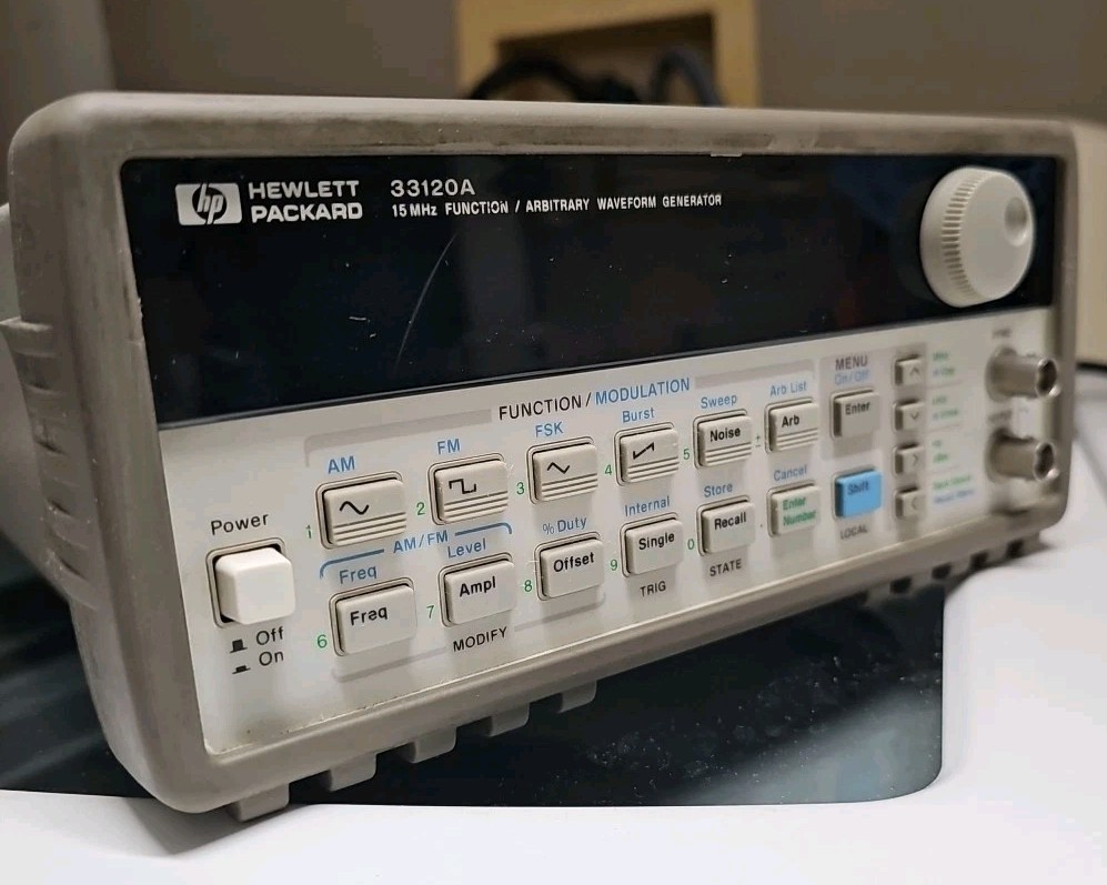 HP Agilent 33120A 15 MHz Function Arbitrary Waveform Generator - Excellent Cond.