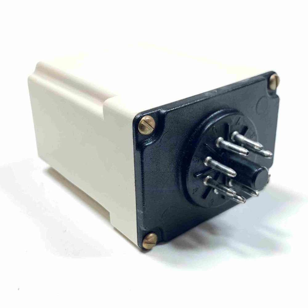 9050JCK-13 Square D Solid State Timing Relay on Delay, 0.6-60 Sec