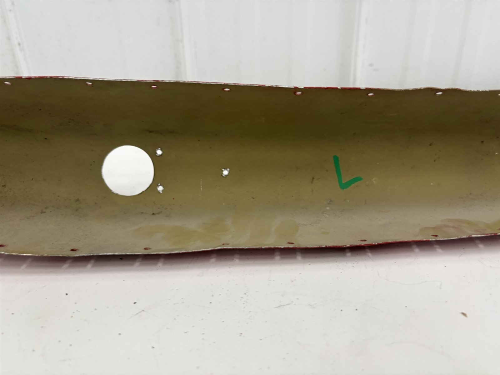 Luscombe Model 8 Left Wing Tip Wingtip Bow 582208-2