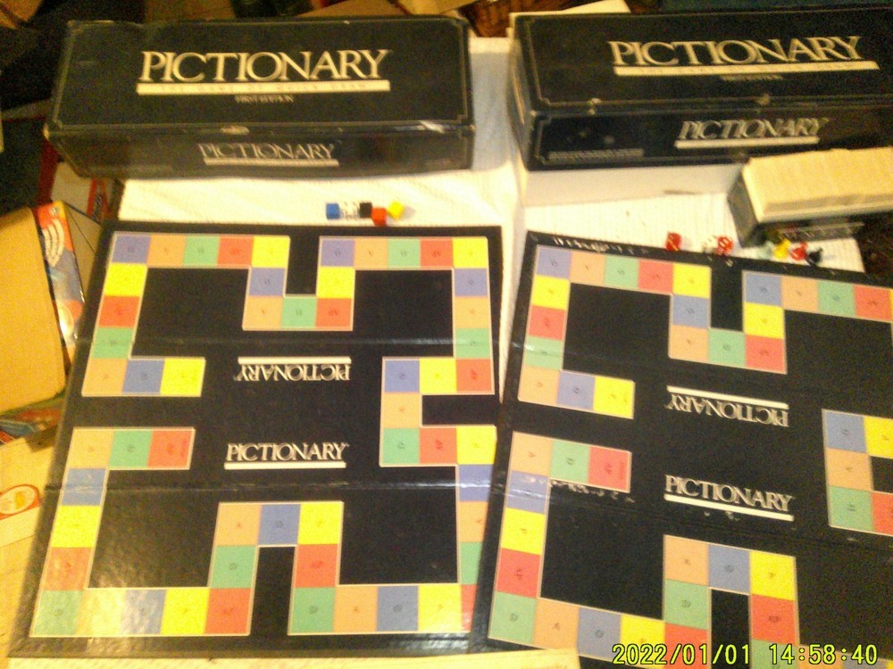 3 USED OLD BOARD GAMES 2 SAME PICTIONARY 1 PICTIONARY JUNIOR