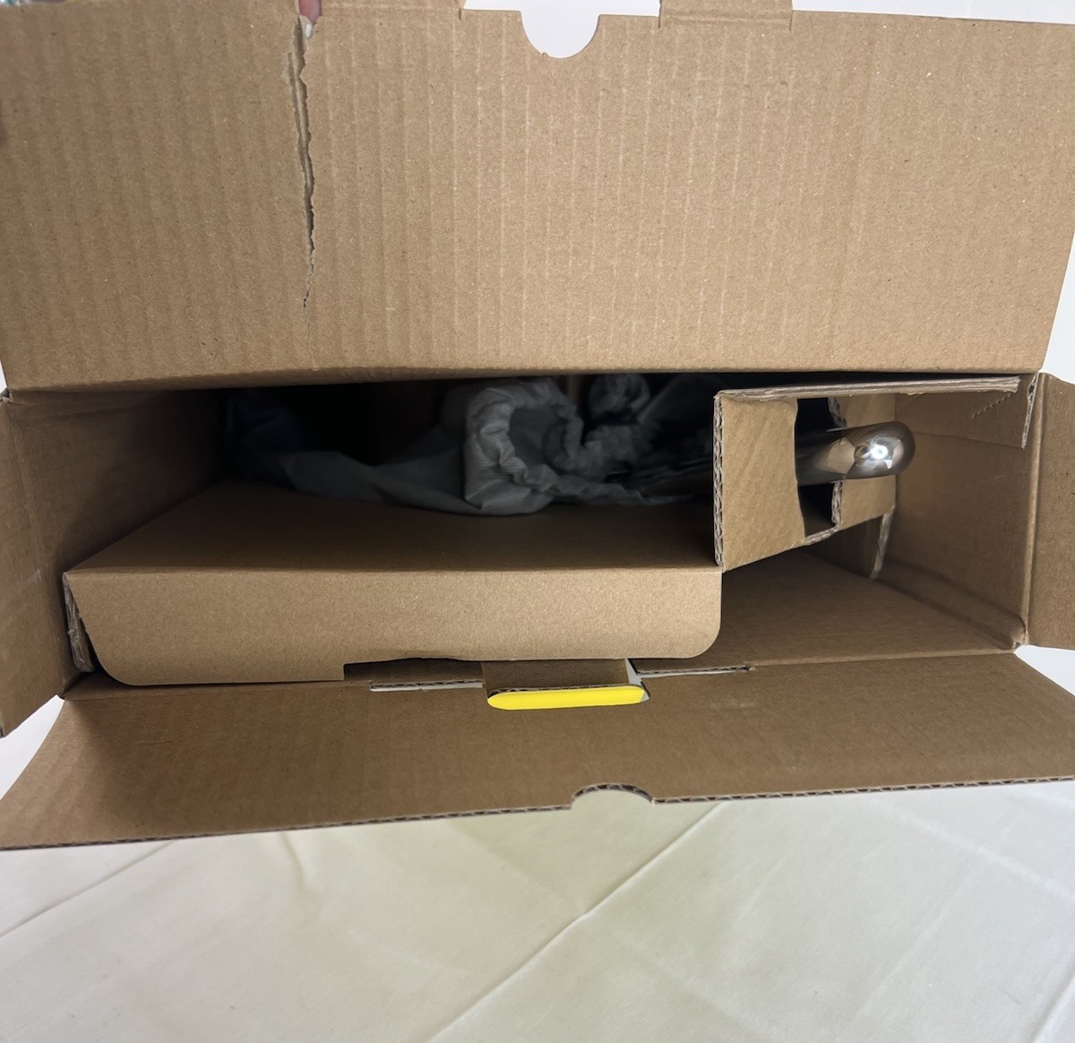 Misen Carbon Nonstick 10 inch Frying Pan Nitrided Tri-Ply Carbon Steel BRAND NEW