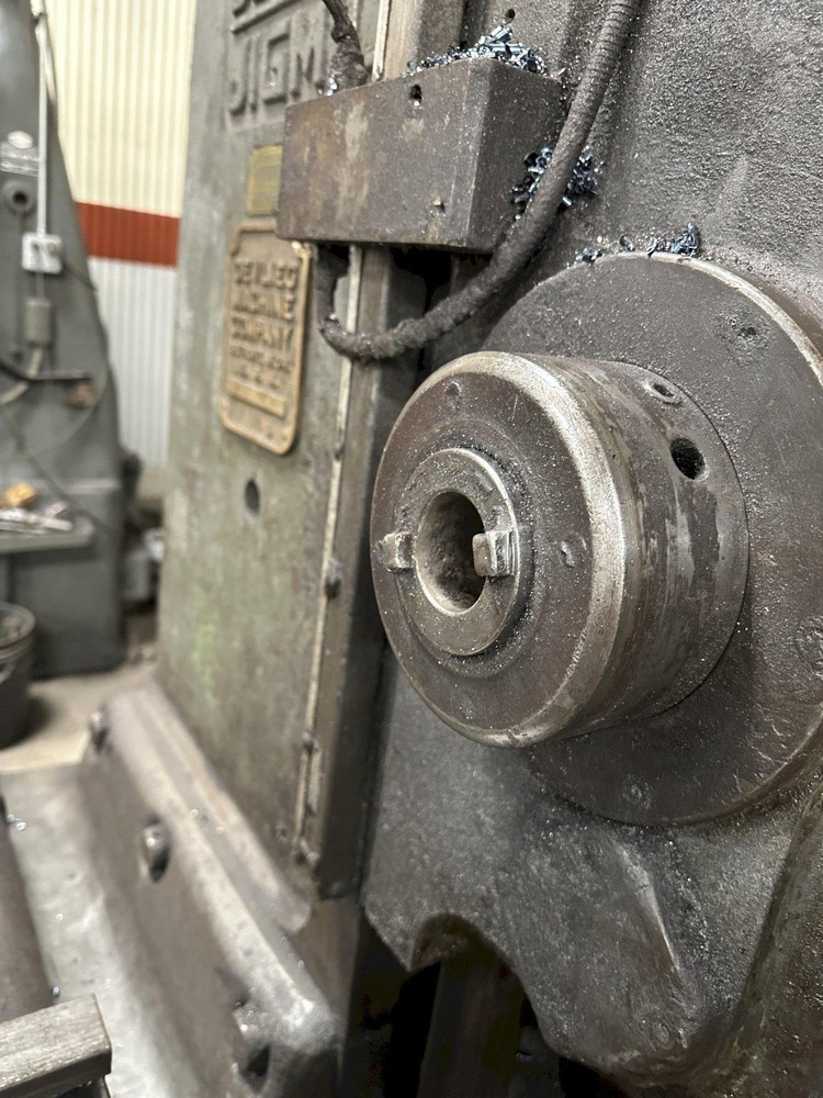 3" DEVLIEG 3B-48 HORIZONTAL BORING MILL. STOCK # 0255124