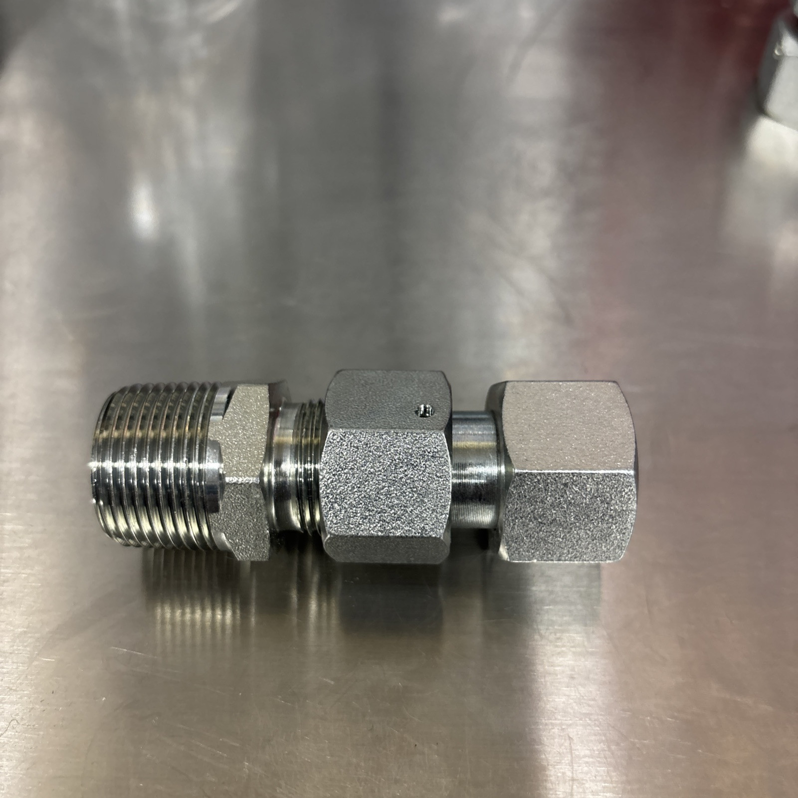 Mini Excavator M26 X 1.5 Hydraulic Filter Adapter