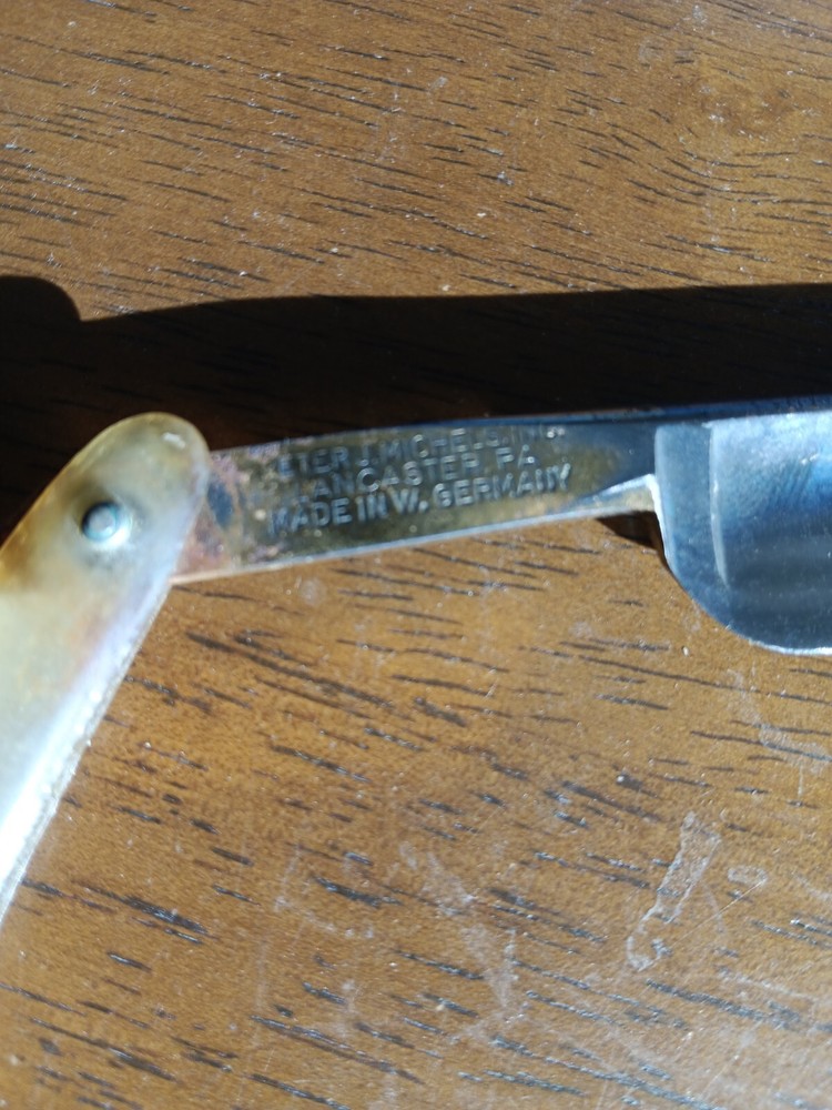 c-mon cadillac straight razor