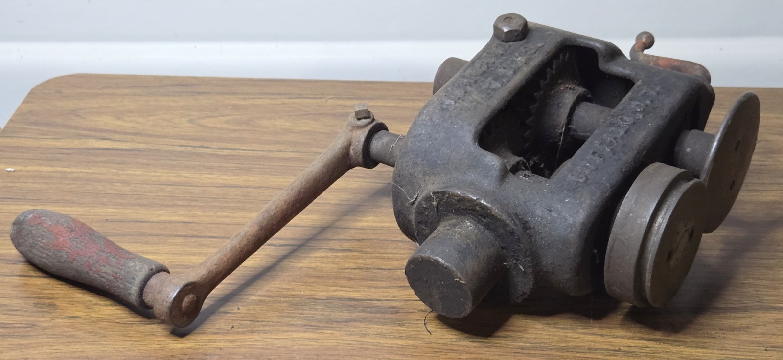 Antique Niagara Tool Works Sheet Metal Bead Roller Crimper Hand Crank Buffalo NY