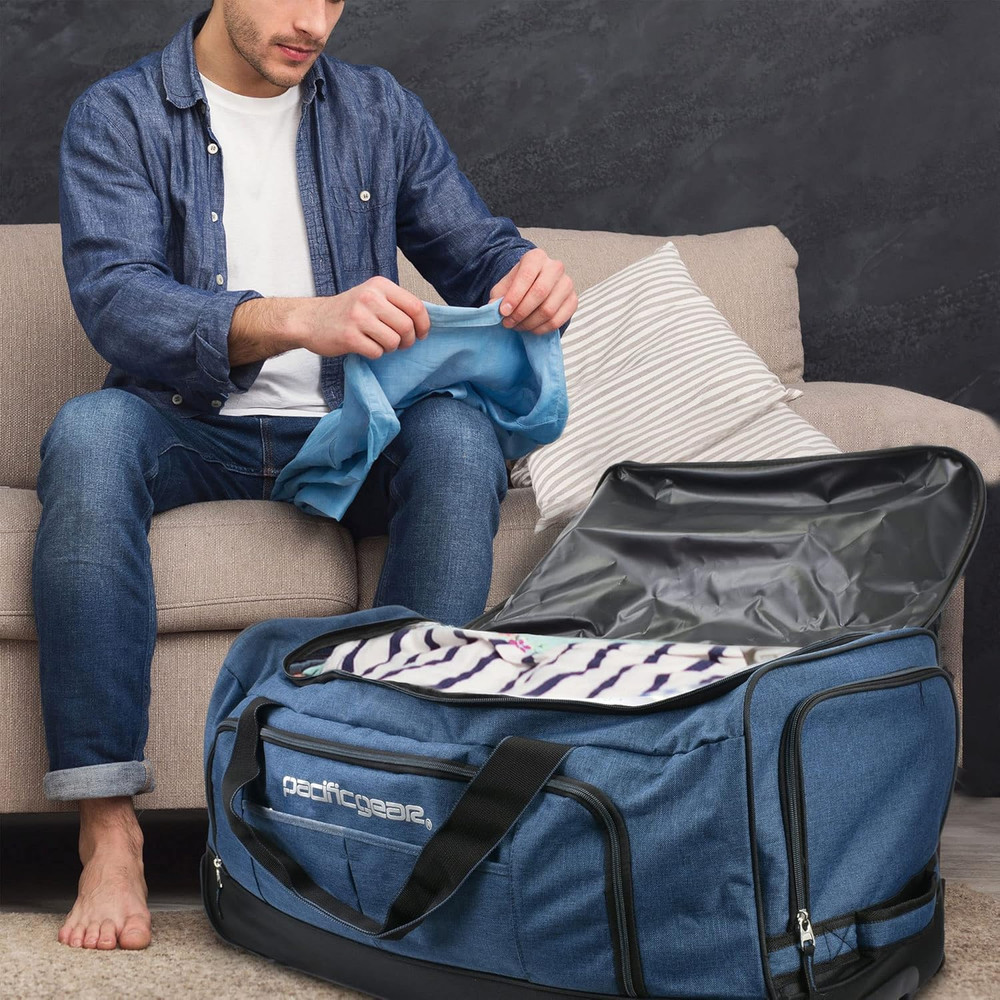 Duffel Bag with Rolling Wheels