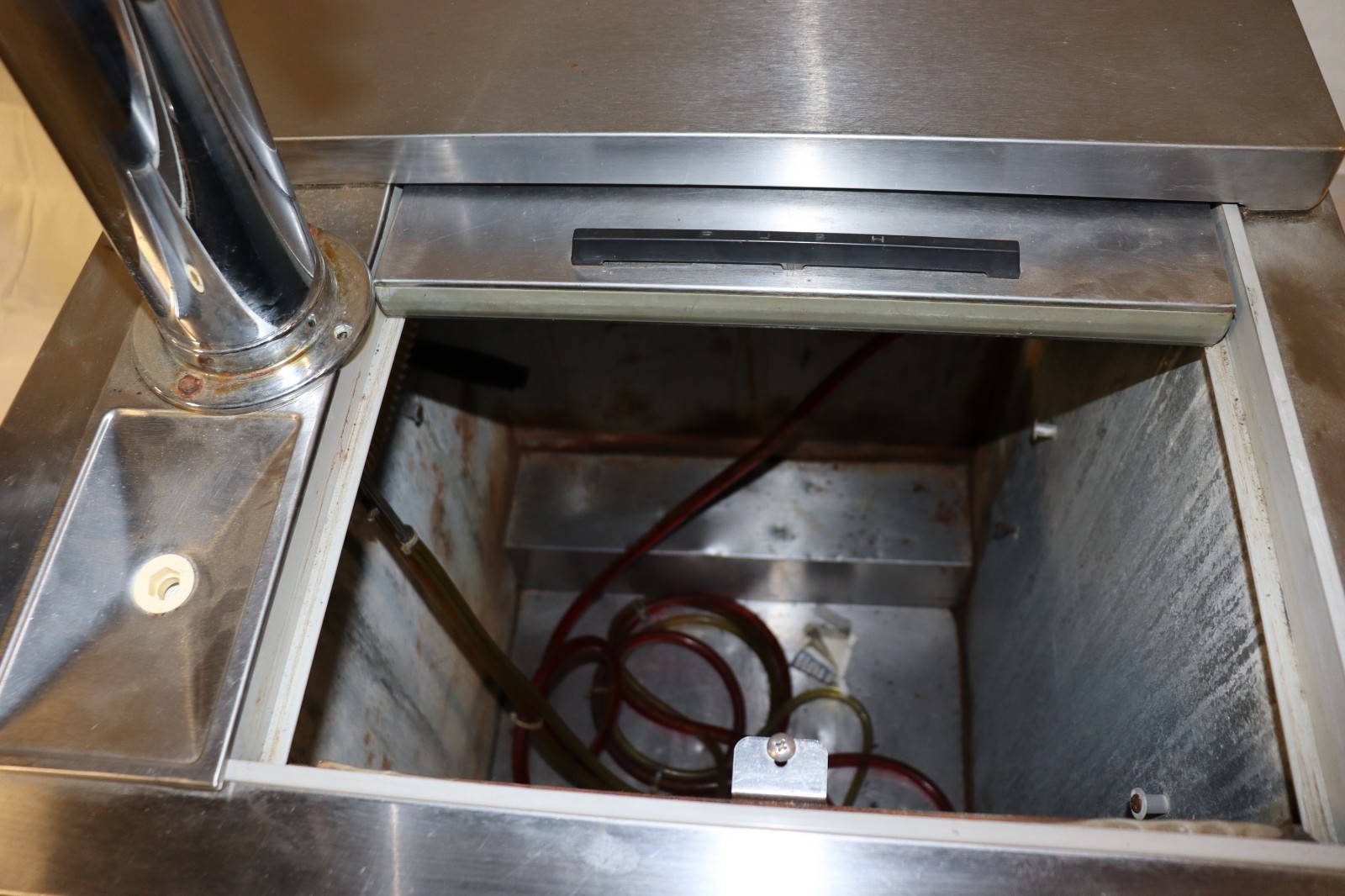 Used Beverage-Air BM23C Kegerator Dispenser 1/2 Keg Capacity 120V, W/ Perlick